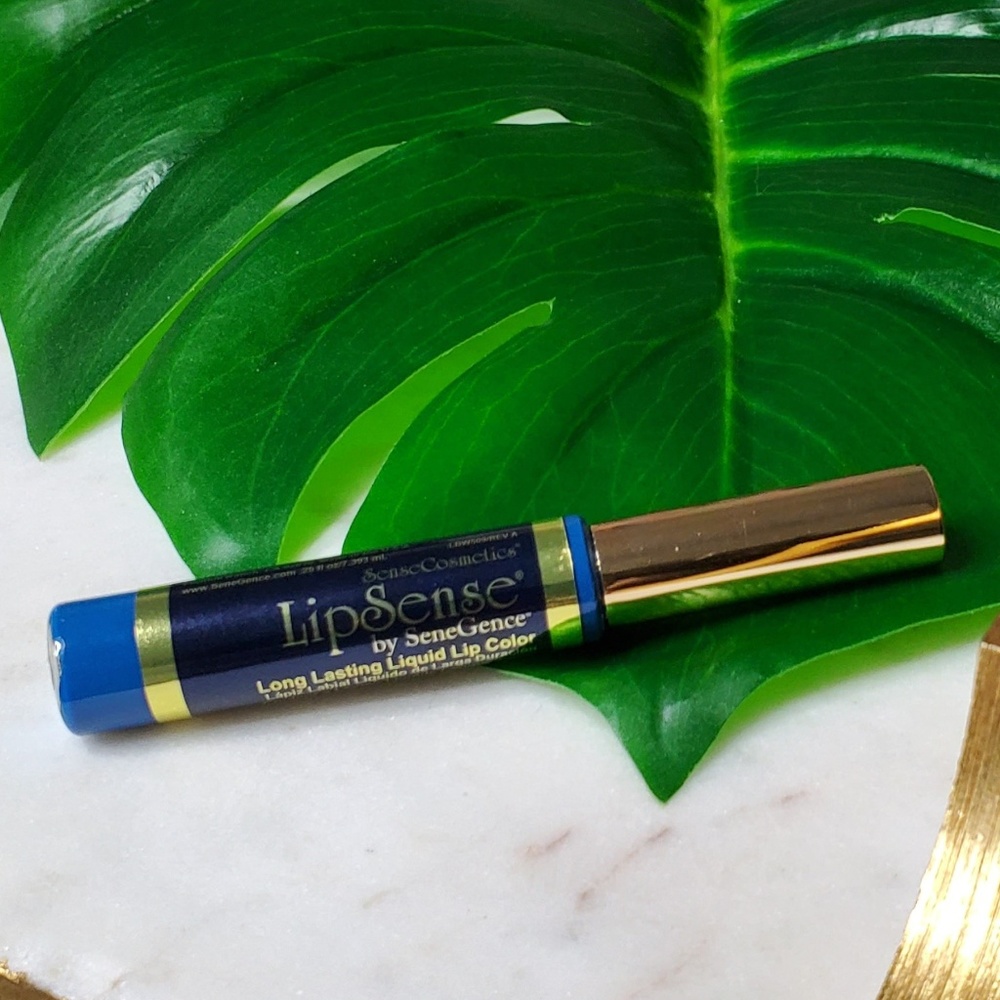 SKYLINE LipSense by SeneGence